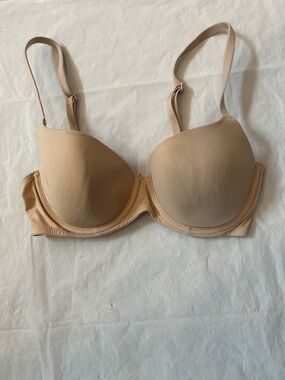 PINK Victoria's Secret Beige Nude Padded T-Shirt Bra